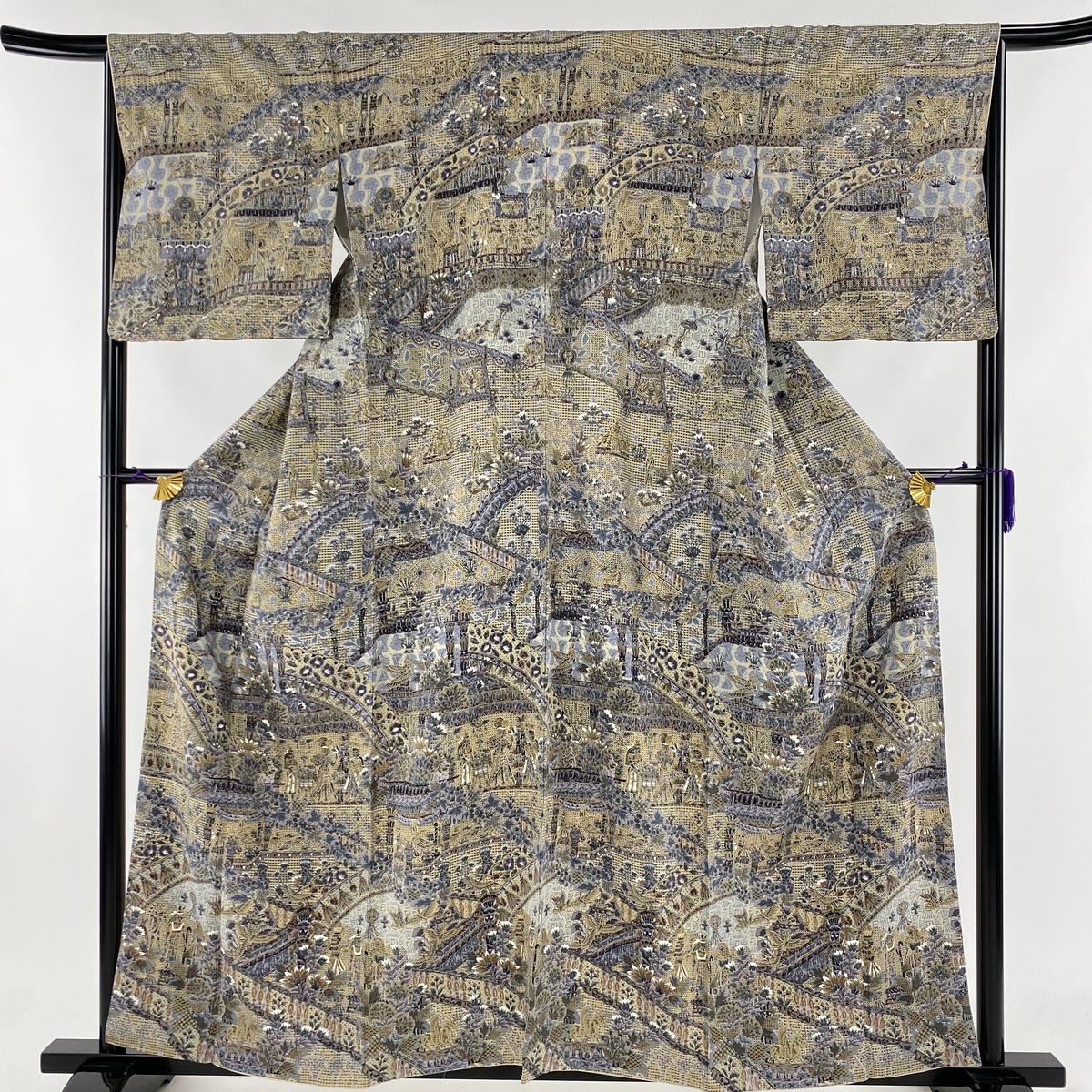 人気定番，お得 訪問着 名品 コプト柄 花鳥文 金彩 縮緬 ベージュ 袷 身丈159cm 裄丈66cm M 正絹(仕立て上がり)｜売買されたオークション情報、yahooの商品情報をアーカイブ公開 - オークファン 仕立て上がり