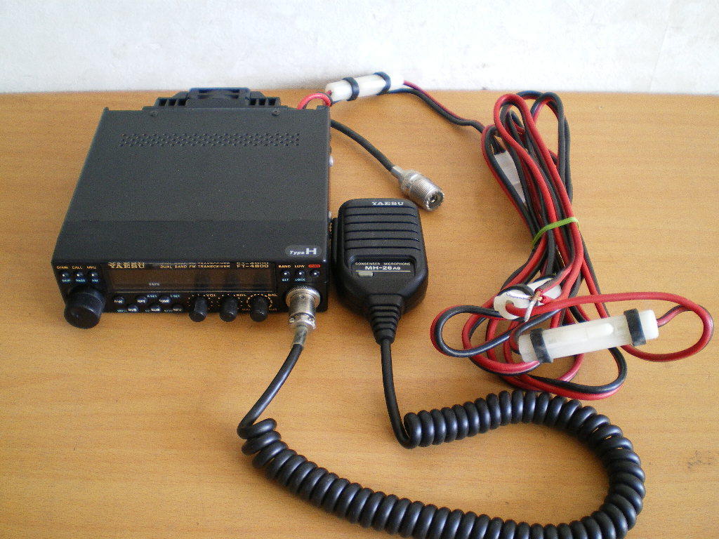 ☆① YAESU FT-4800 MH-26 アマチュア無線機 FMトランシーバー マイク