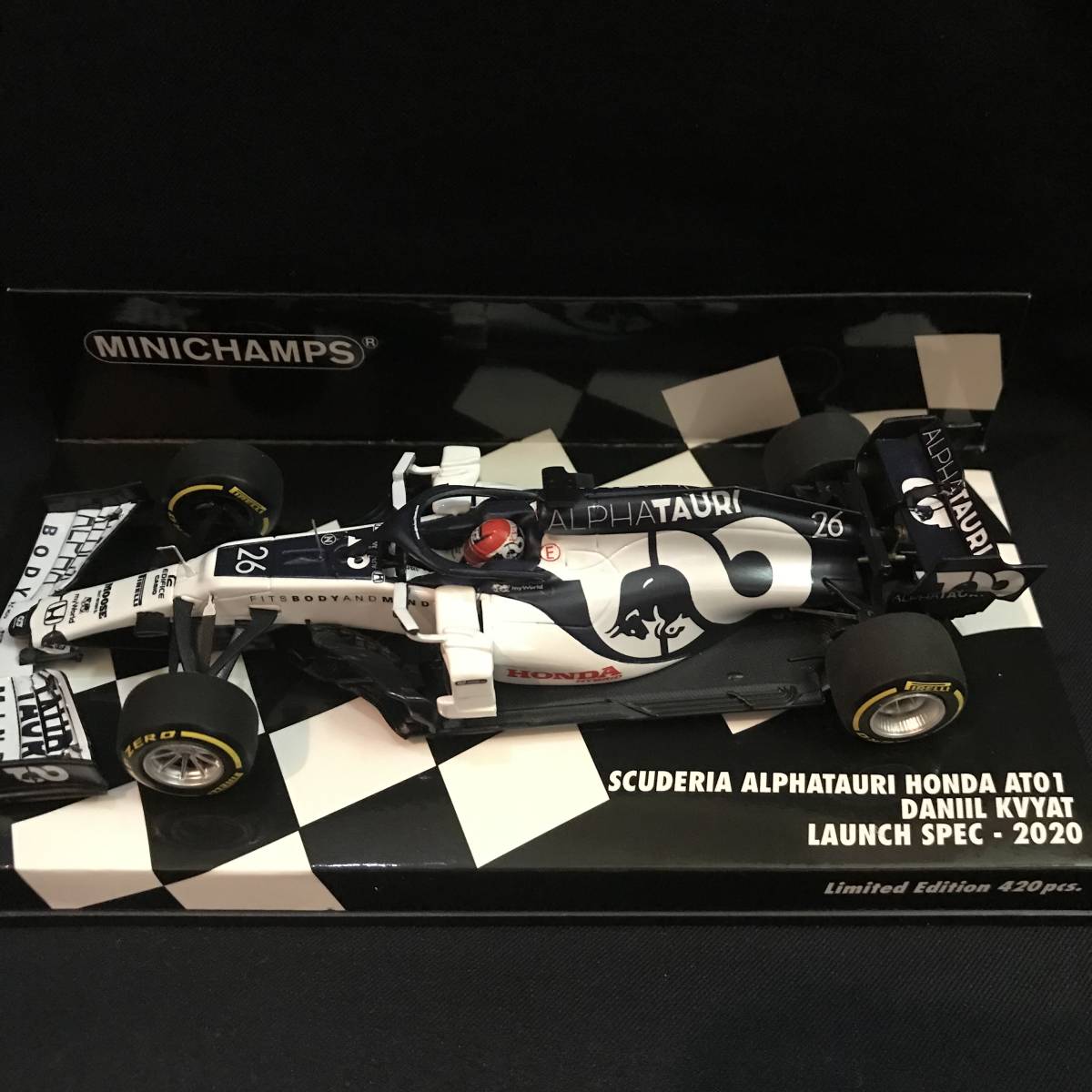 Miniature F1 AlphaTauri AT01 2020 - Daniel Kvyat Launch Spec 1/43 Minichamps - Neuf