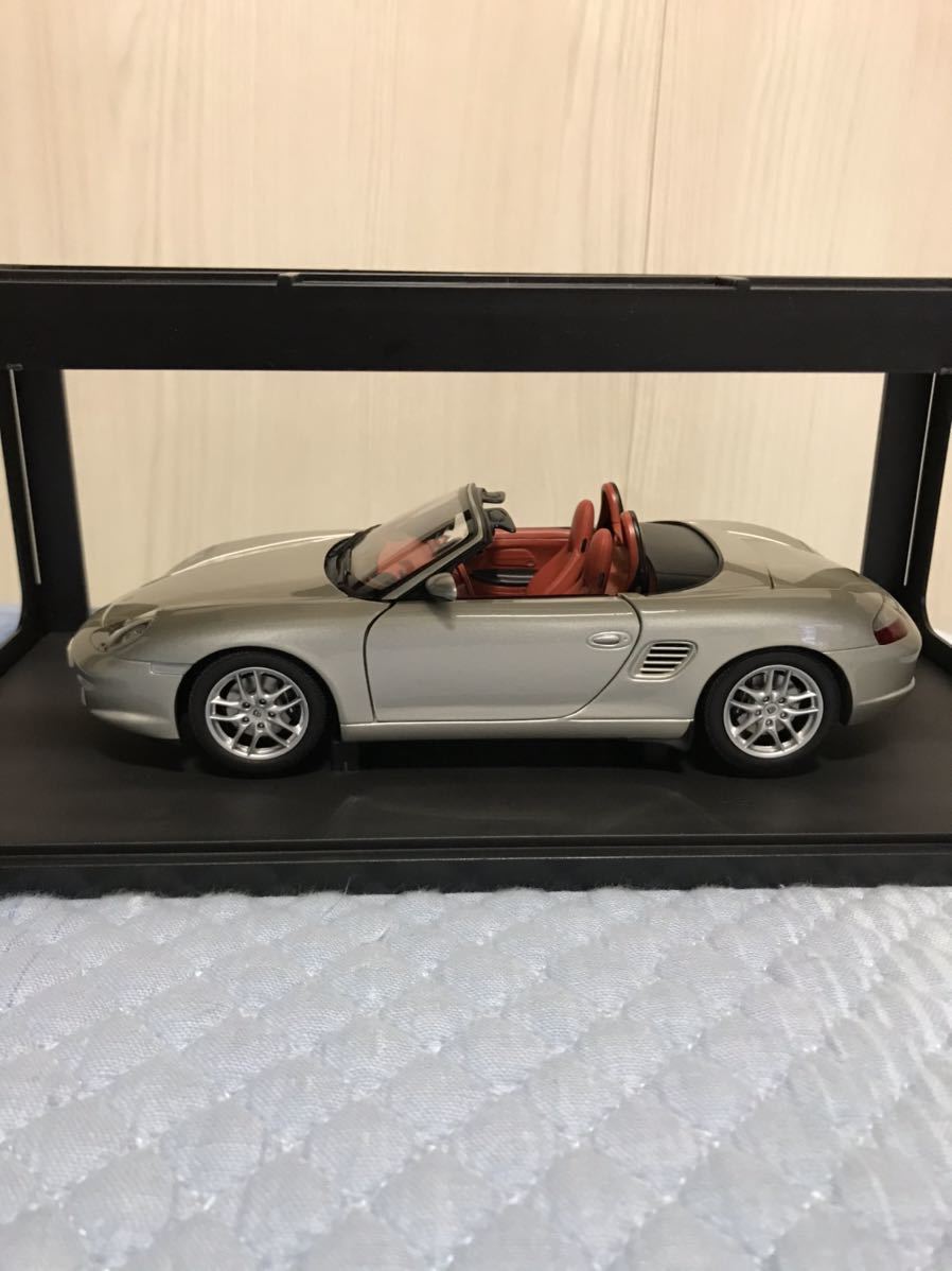 オートアート1/18スケール　ポルシェボクスター ポルシェ 1&frasl;18 オートアート シルバー MODELS オートアートの通販