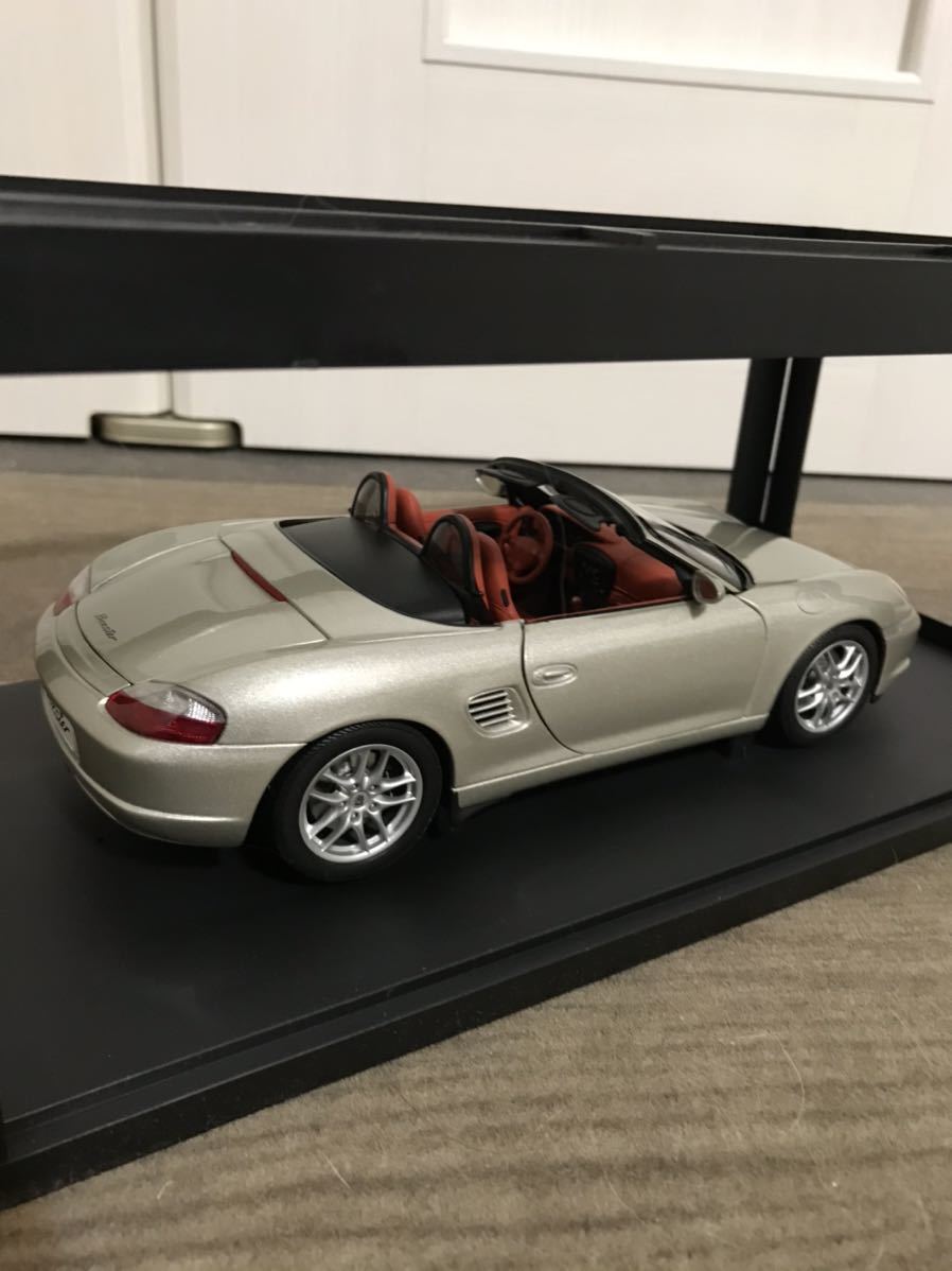 オートアート1/18スケール　ポルシェボクスター ポルシェ 1&frasl;18 オートアート シルバー MODELS オートアートの通販