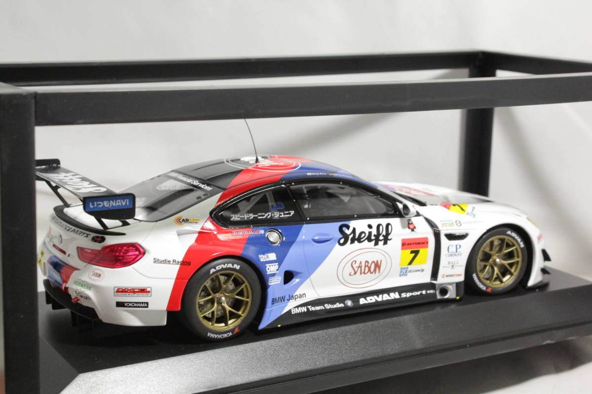 ミニカー MINICHAMPS M6 GT3 1:18 ミニカー MINICHAMPS M6 GT3 1:18