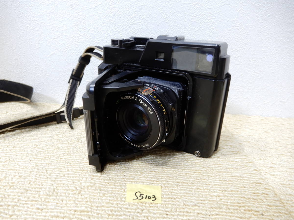爆買い，限定セール FUJICA GS645 プロフェッショナル フィルム カメラ
