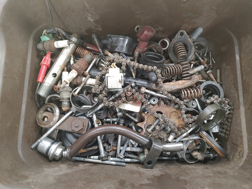 ｚ１　ｚ２　当時物　ボルト他ジャンク品 当時物 Z1 Z2 PMC バイク用六角ボルト 2本セット