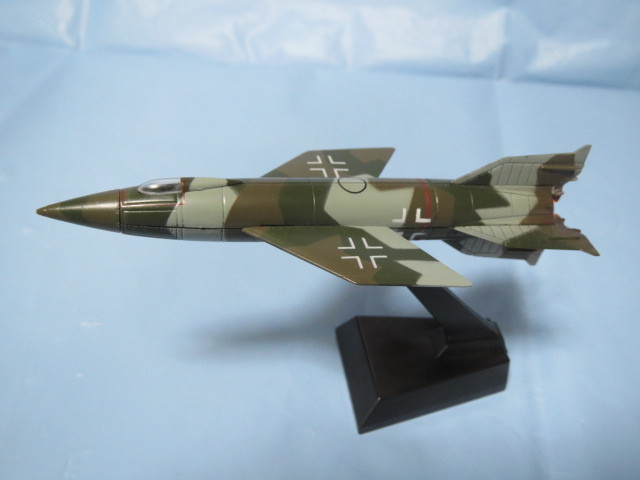 世界の傑作機 タカラ 1⁄144 シークレット TMW 第2弾 V2 0 Bf109