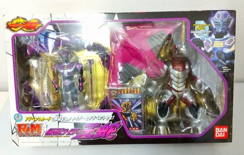 ☆バンダイ☆ 仮面ライダー龍騎 仮面ライダー王蛇 R&Mシリーズ