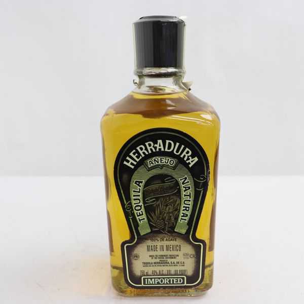 ☆HERRADURA（エラドゥーラ）ナチュラル テキーラ 40％ 750ml