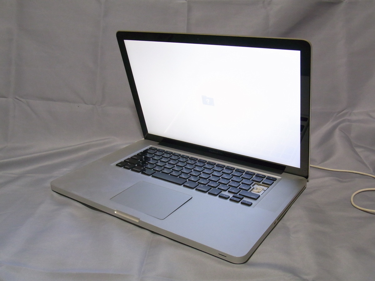 Apple MacBook - Identify your model Support Pro Air CPU 6‑core 