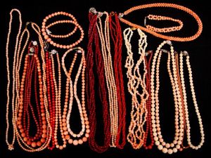 珊瑚 ネックレスのYahoo!オークション(旧ヤフオク!)の相場・価格を見る  