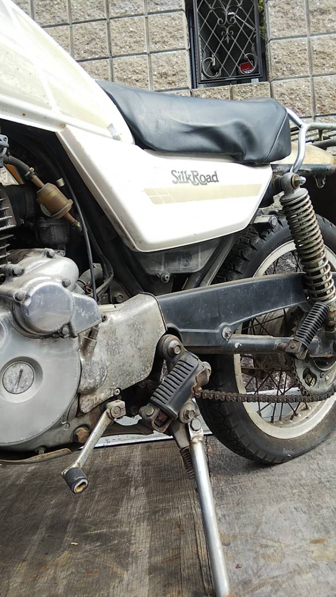 未再生不動車、仕上げベース、ジャンク、部品取り　ホンダ　シルクロード　_3