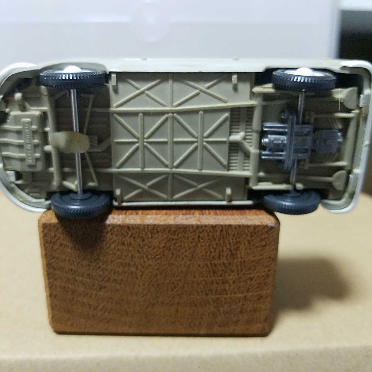 WIKING VW type2 ピックアップトラック（白） 1/40スケール