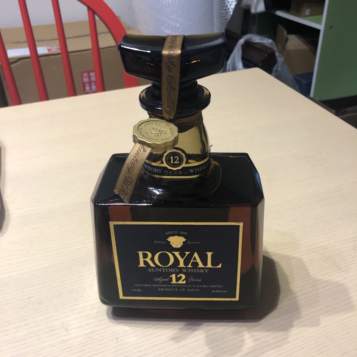 安い，セール 古酒 SUNTORY サントリー ウイスキー ローヤル プレミアム 12年 43% 720ml モルト グレーン(日本)｜売買されたオークション情報、yahooの商品情報をアーカイブ公開 - オークファン 日本