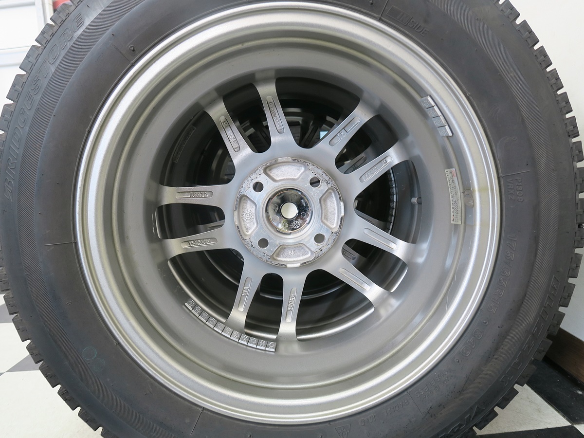☆STRANGER☆2018年製VRX 175/65R15 PCD100 4H インセット42