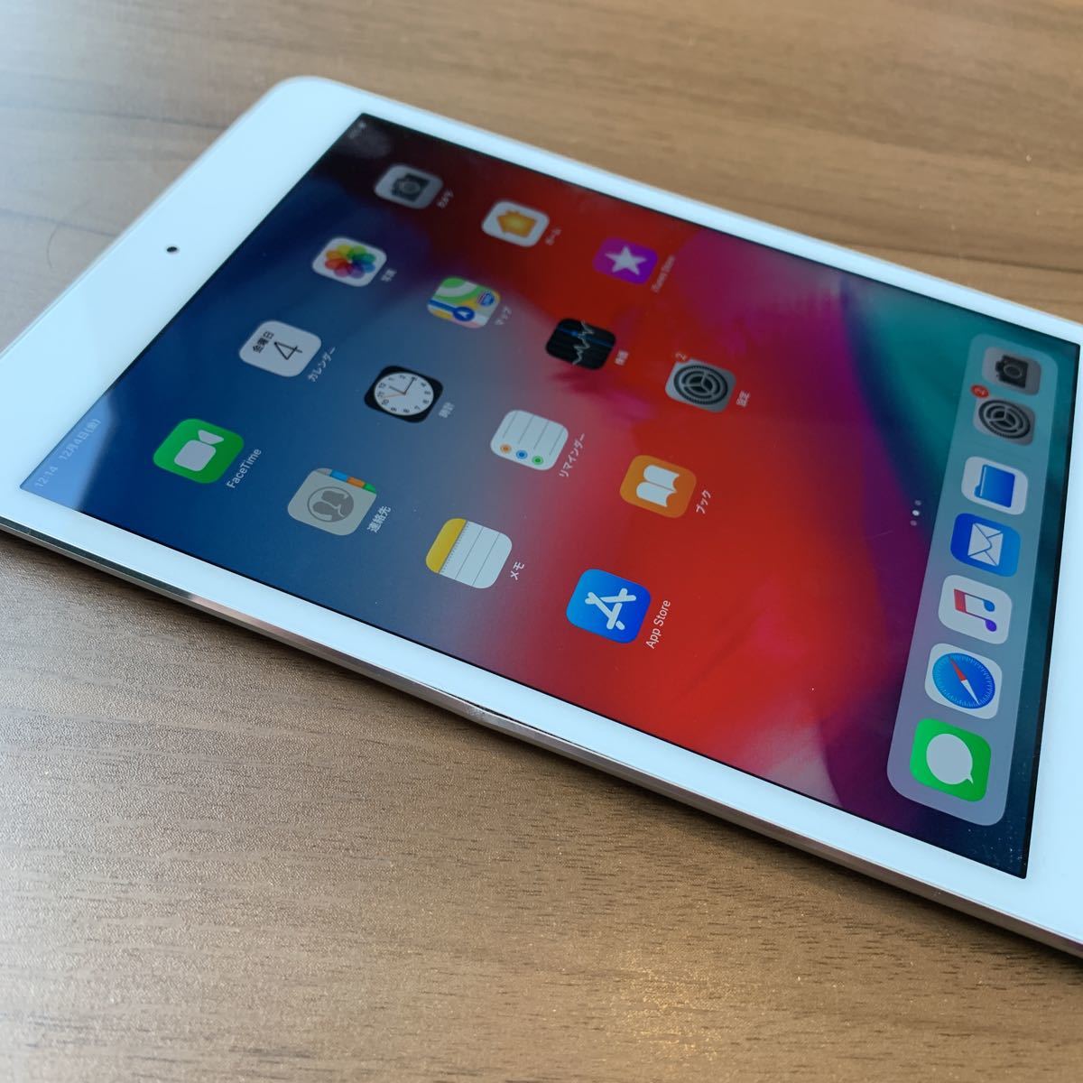 iPad mini4 128G silver SIMフリー ジャンク品 3207