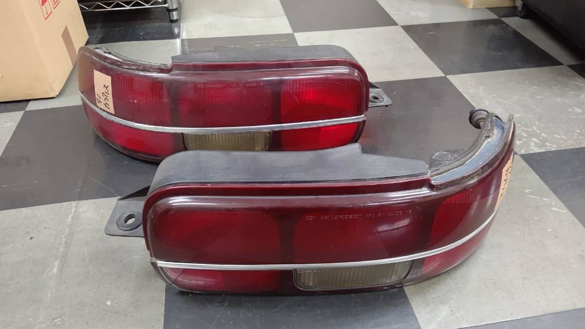 91yシボレーカプリス テールランプ L/R 左右セット 純正品 中古 