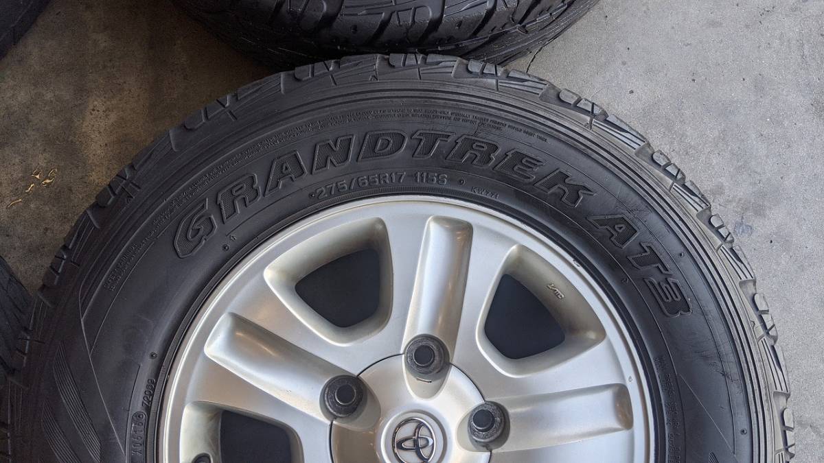 TOYOTA 純正 ランクル100 中期 17インチ アルミホイール DUNLOP GRAND