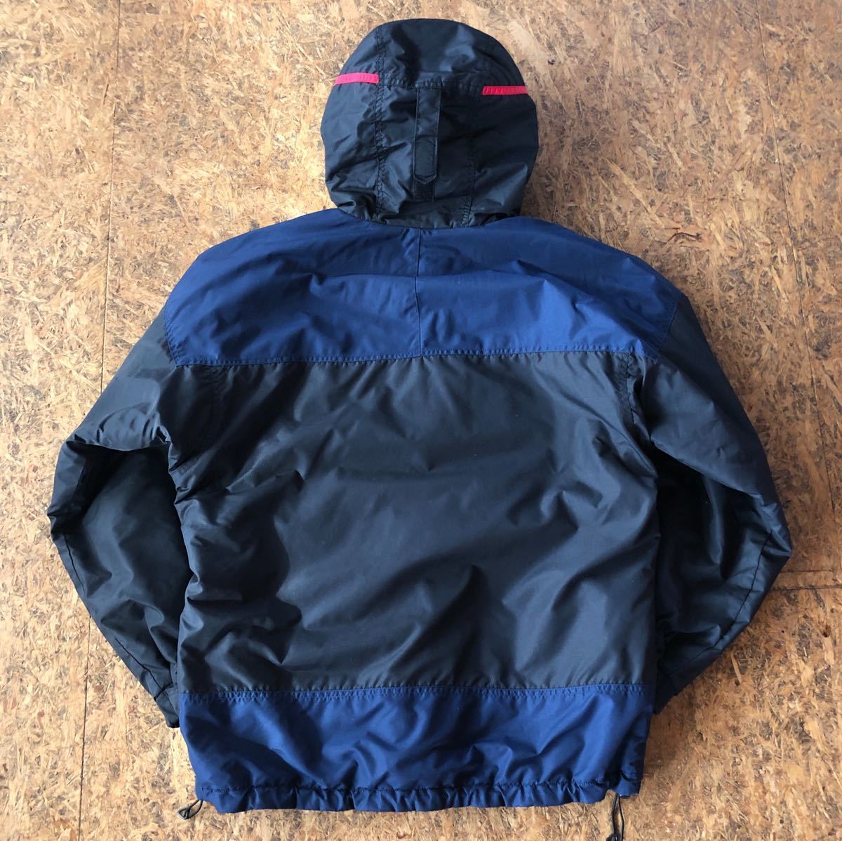ショップガイド ビンテージ 90s Columbia コロンビア チャレンジャー ショップガイド ビンテージ 90s Columbia コロンビア チャレンジャー