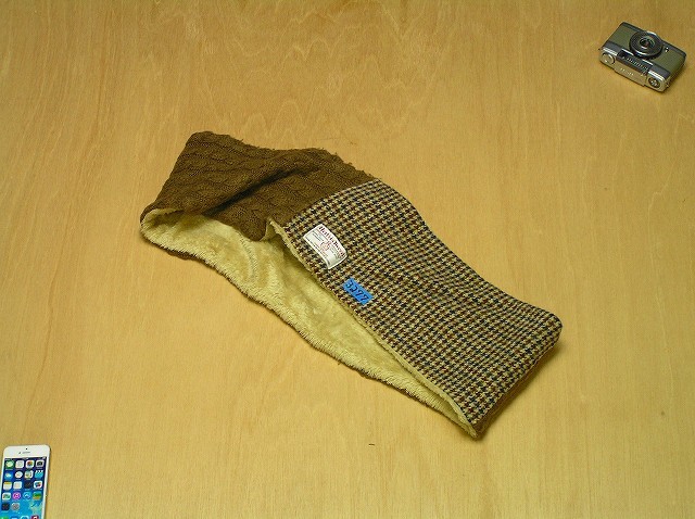ハリスツイード Harris Tweed 茶 Brown系マフラー グレーgrayベージュ淡い色の服にあいますメンズ ネックウォーマーwool 郵便送料 350円 男性用 売買されたオークション情報 Yahooの商品情報をアーカイブ公開 オークファン Aucfan Com