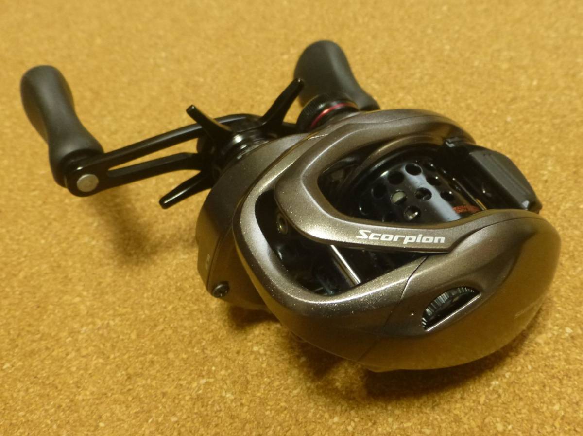 品 シマノ スコーピオンbfs Xg 右ハンドル ベイトフィネス シマノ 売買されたオークション情報 Yahooの商品情報をアーカイブ公開 オークファン Aucfan Com