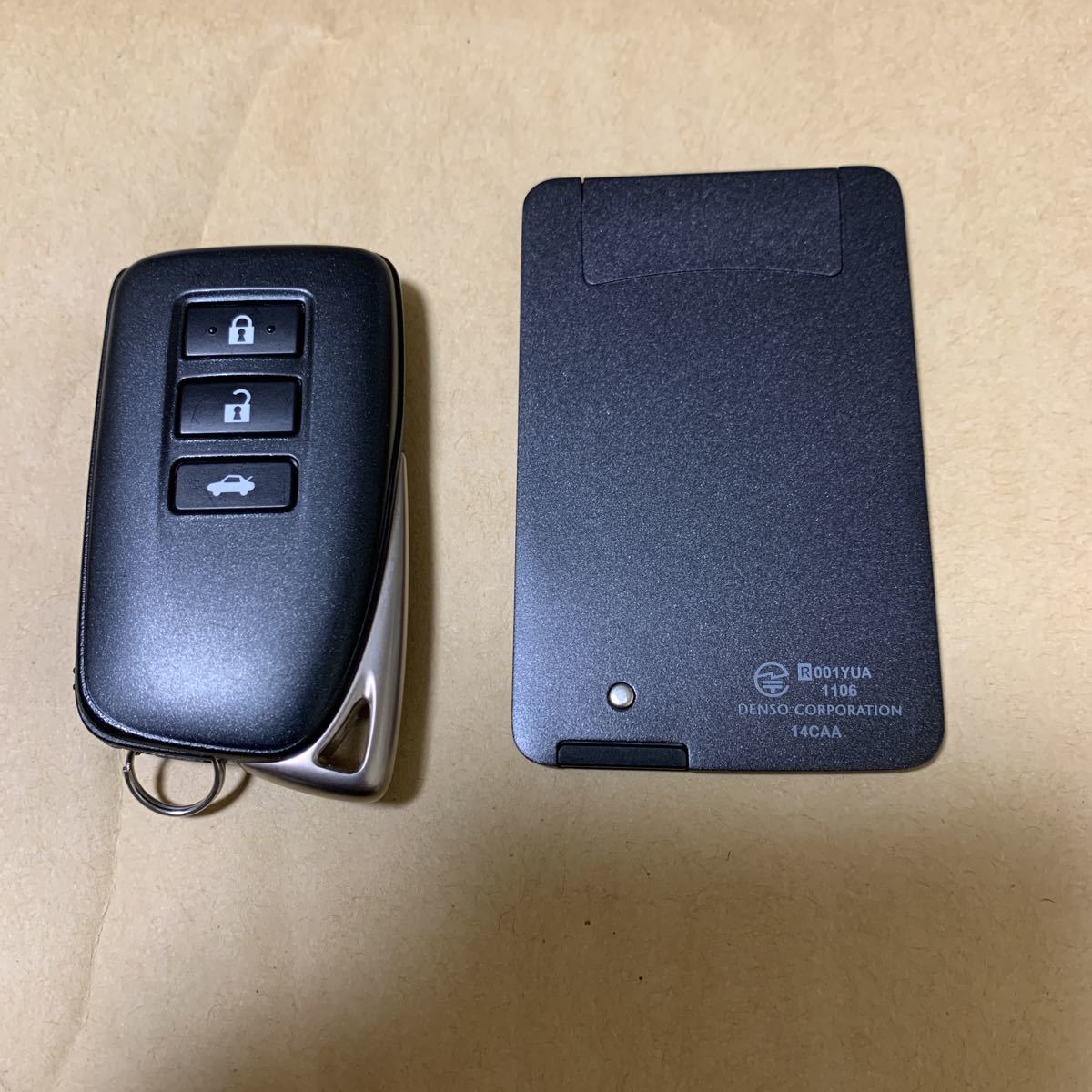 レクサス GS350h 等々スマートキー&カードキー 基盤番号281451-0020