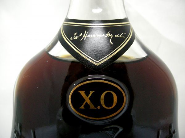 1000円スタート 酒 Hennessy XO ヘネシー クリアボトル 700ml 40% 未開栓 箱付 T811 ヘネシー Hennessy XO 公式関西国際空港 1000ML PARADIS