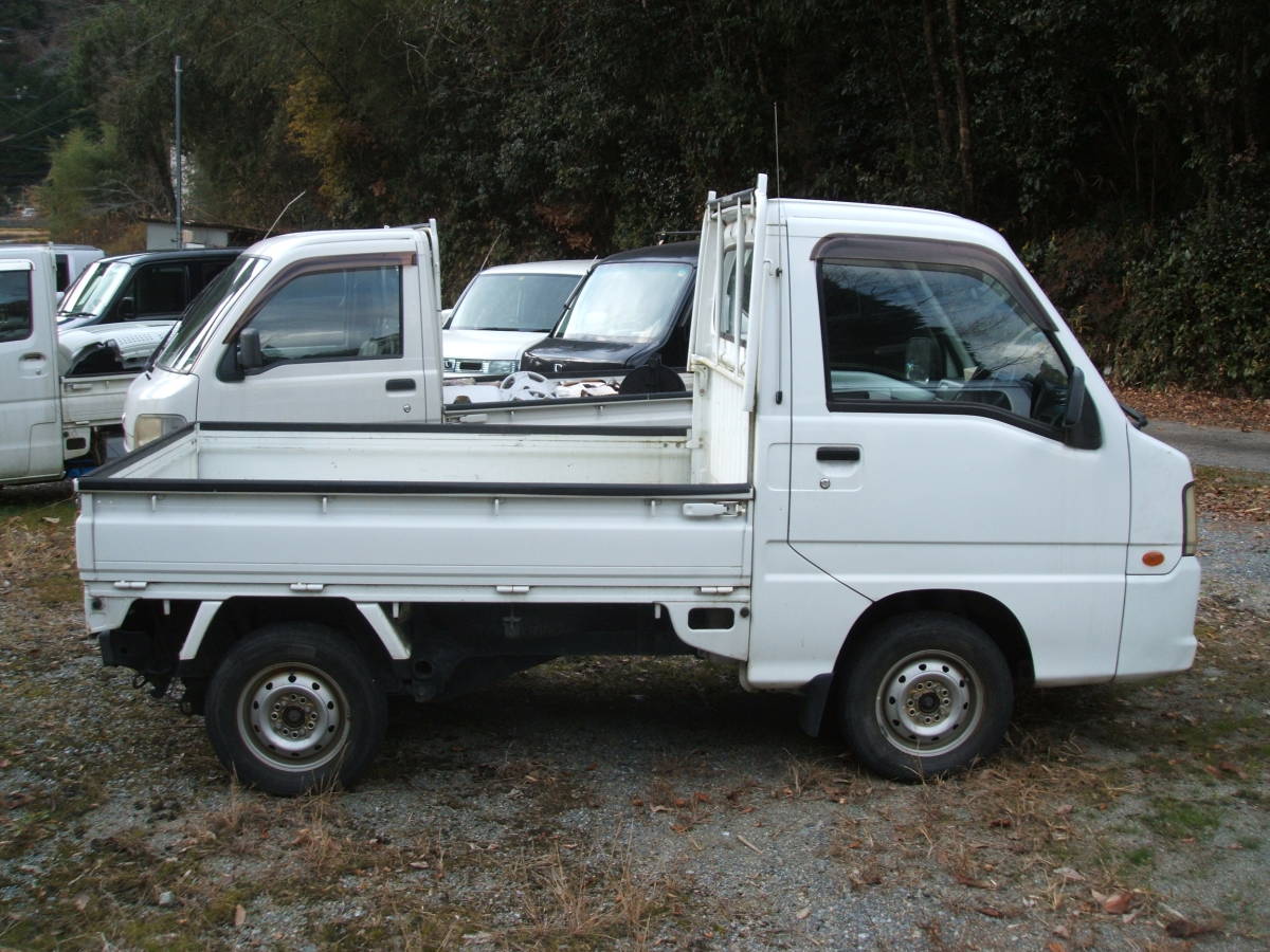 ☆サンバートラック、5F，4WD，AC，PS、Tベルト交換済み、17年式、実 