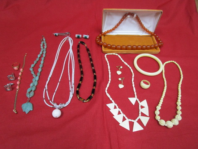 K14刻印（金多い）本白珊瑚玉ネックレス 40g 東Y8-0108☆2Fタエチ 【