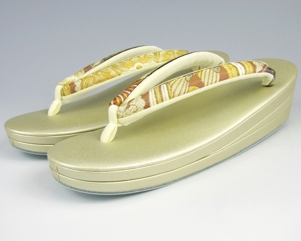 新品，HOT 京都西陣 帯地 草履 Ｌサイズ 訳 サンプル品(L寸)｜売買されたオークション情報、yahooの商品情報をアーカイブ公開 - オークファン L寸
