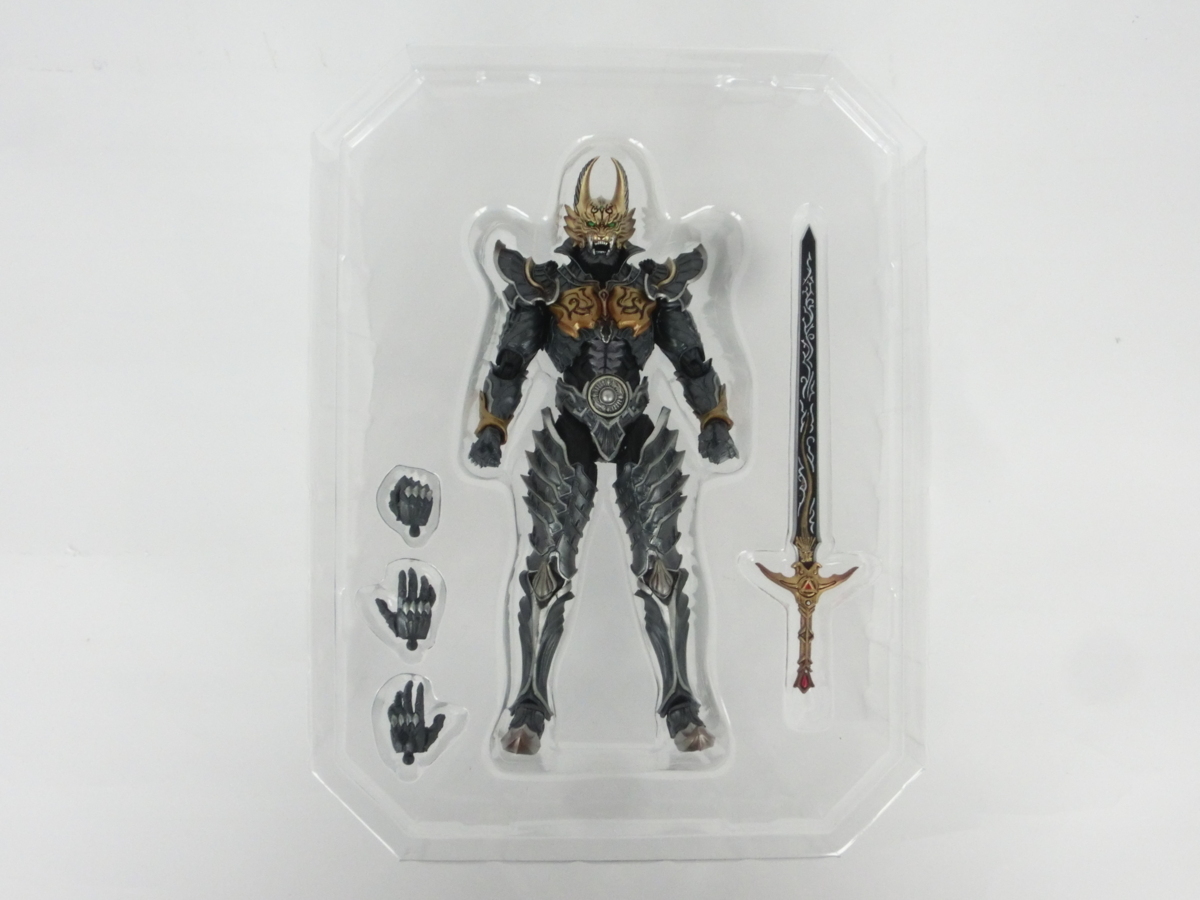 黄金騎士 魔戒可動 | ガロ レビュー バンダイ 魂ウェブ商店 流牙Ver 魂