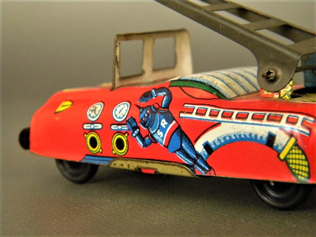 大人気，得価 当時物 60`s 鉄人28号 駄菓子屋パチ 消防車 ROBOTロボット 日本製ブリキ 梯子車Fire engine 定形外/LP可 デッドストック(ロボット)｜売買されたオークション情報、yahooの商品情報をアーカイブ公開 - ロボット