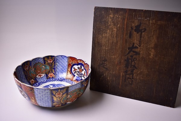 道XC692】古伊万里色絵金彩柳に亀見込文輪花鉢 希少意匠 骨董陶磁 ,道