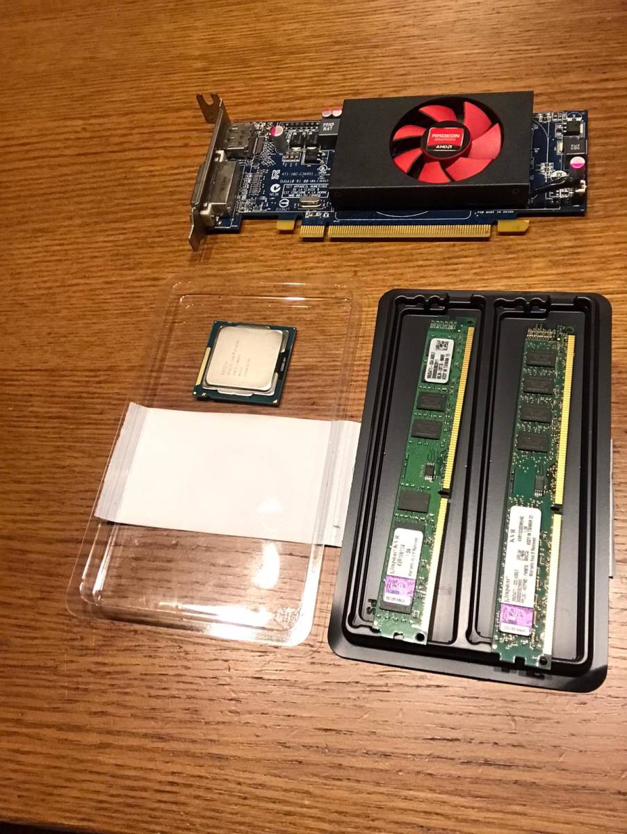 CPU i5 3450S 2.80GHz + AMD Radeon 1GB OUGA11 + RAM 8GB 4x2 DDR3