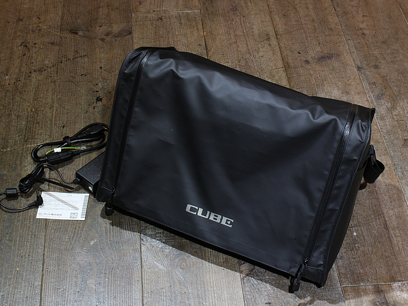 Roland CUBE Street EX 美品　ケース　アダプター付き Roland Cube Street EX ローランド ストリートライブの定番アンプ 豊富