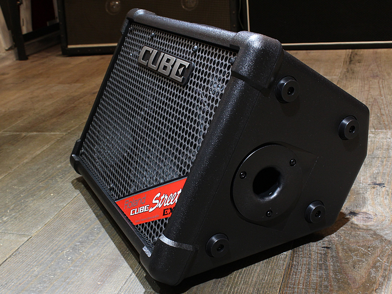 Roland Cube Street EX ローランド ストリートライブの定番アンプ 豊富