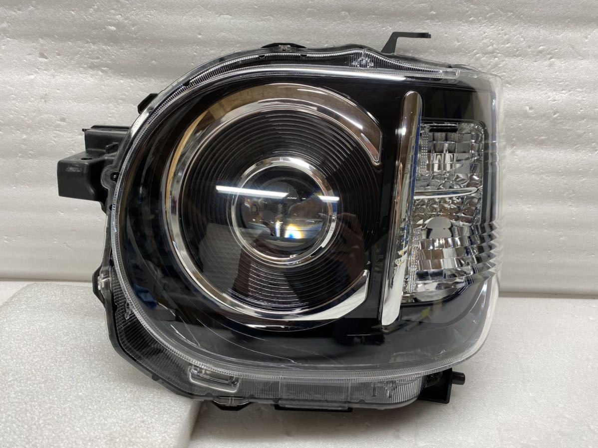 81320◇LA550S⁄LA560S ミラトコット 純正 左ヘッドライト⁄左ヘッド