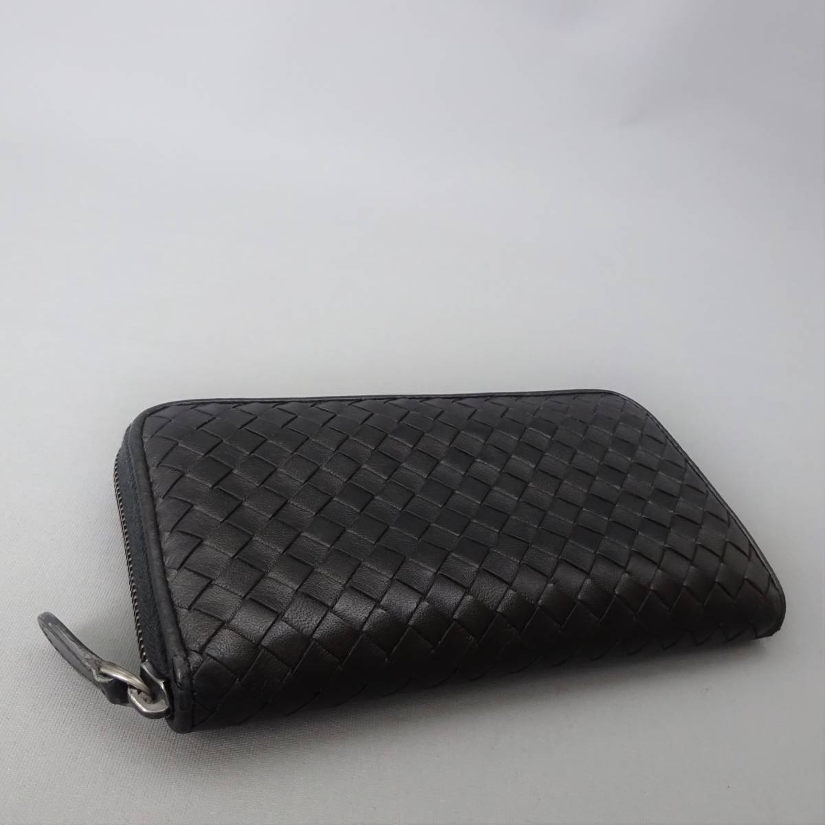 BOTTEGA VENETA ボッテガヴェネタ 二つ折り財布 B ラウンドファスナー長 本物■ボッテガ・ヴェネタ■ブラックイントレチャート■ラウンドファスナー長財布/558207