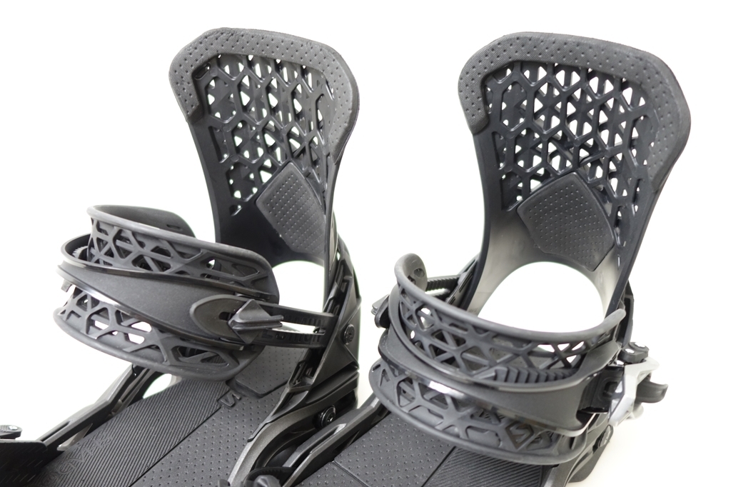 【中古】SALOMON HIGHLANDER Mサイズ 中古 キレイ 20/21 SALOMON HIGHLANDER Mサイズ SHADOW FIT