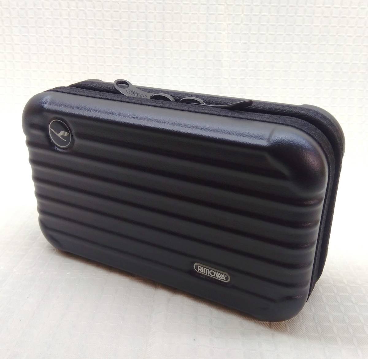RIMOWA リモワ lufthansa ルフトハンザ ドイツ航空 アメニティポーチ RIMOWA リモワ lufthansa ルフトハンザ ドイツ航空 アメニティポーチ