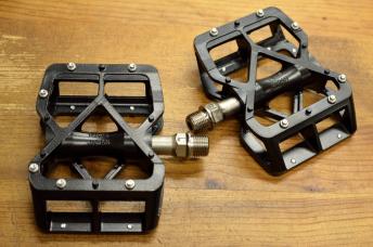 人気定番，お得 MKS ALLWAYS ブラック MTB/ピスト/トラック/コミューターバイク/ミカシマ/三ヶ島/オールウェイズ(フラットペダル)｜売買されたオークション情報、yahooの商品情報をアーカイブ公開 - オークファ フラットペダル