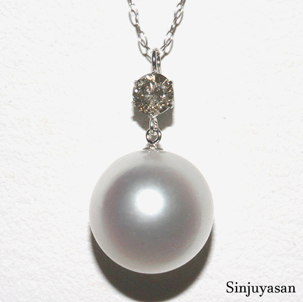 真珠屋さん ナチュラル【 天然ホワイトピンク】最高の色！11.8mm 白蝶 