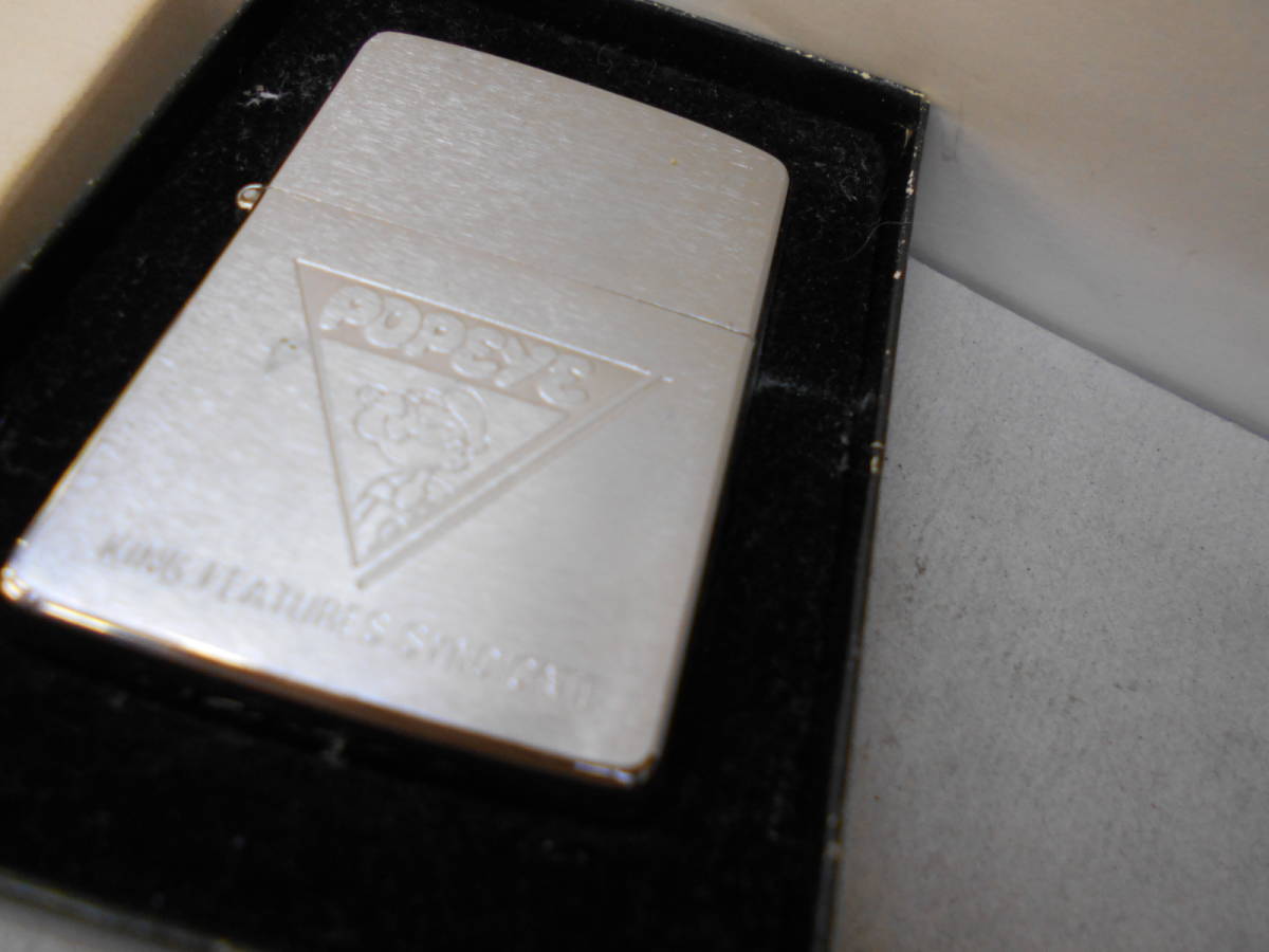 ビンテージ Zippo POPEYE ポパイ　日本向けデカ斜線 1984年製　未使用　ニアミント，　同年代のインナー　箱に汚れ、痛みがあります