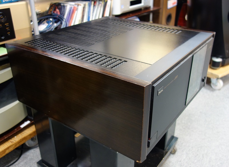Sansui B-2201 パワーアンプ　ジャンク Sansui サンスイ B-2201 ステレオパワーアンプ （ジャンク品） 【公式