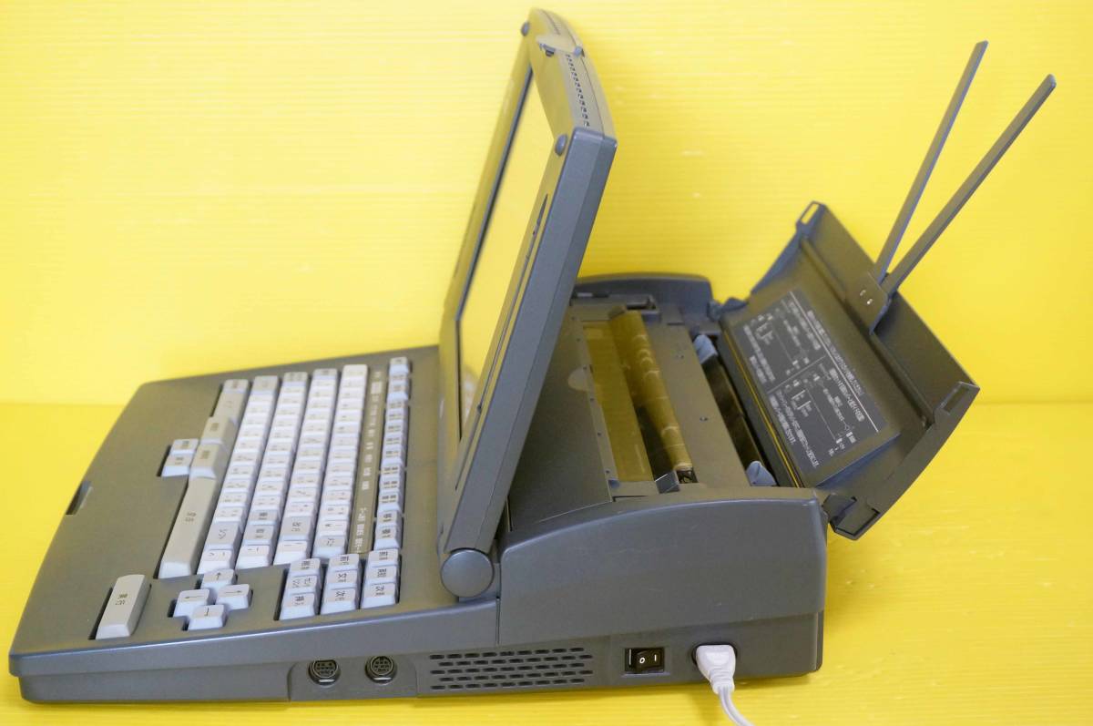 □富士通 カラーワープロ OASYS【LX-6000(親指シフトキーボード