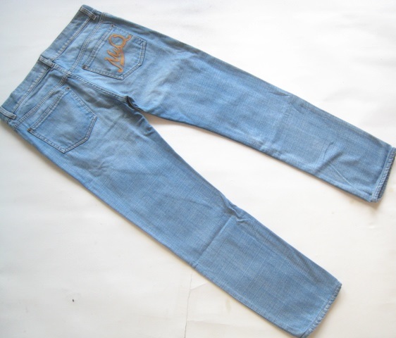 高級イタリア製!!アレキサンダーマックイーン ALEXANDER McQUEEN*ロゴ 