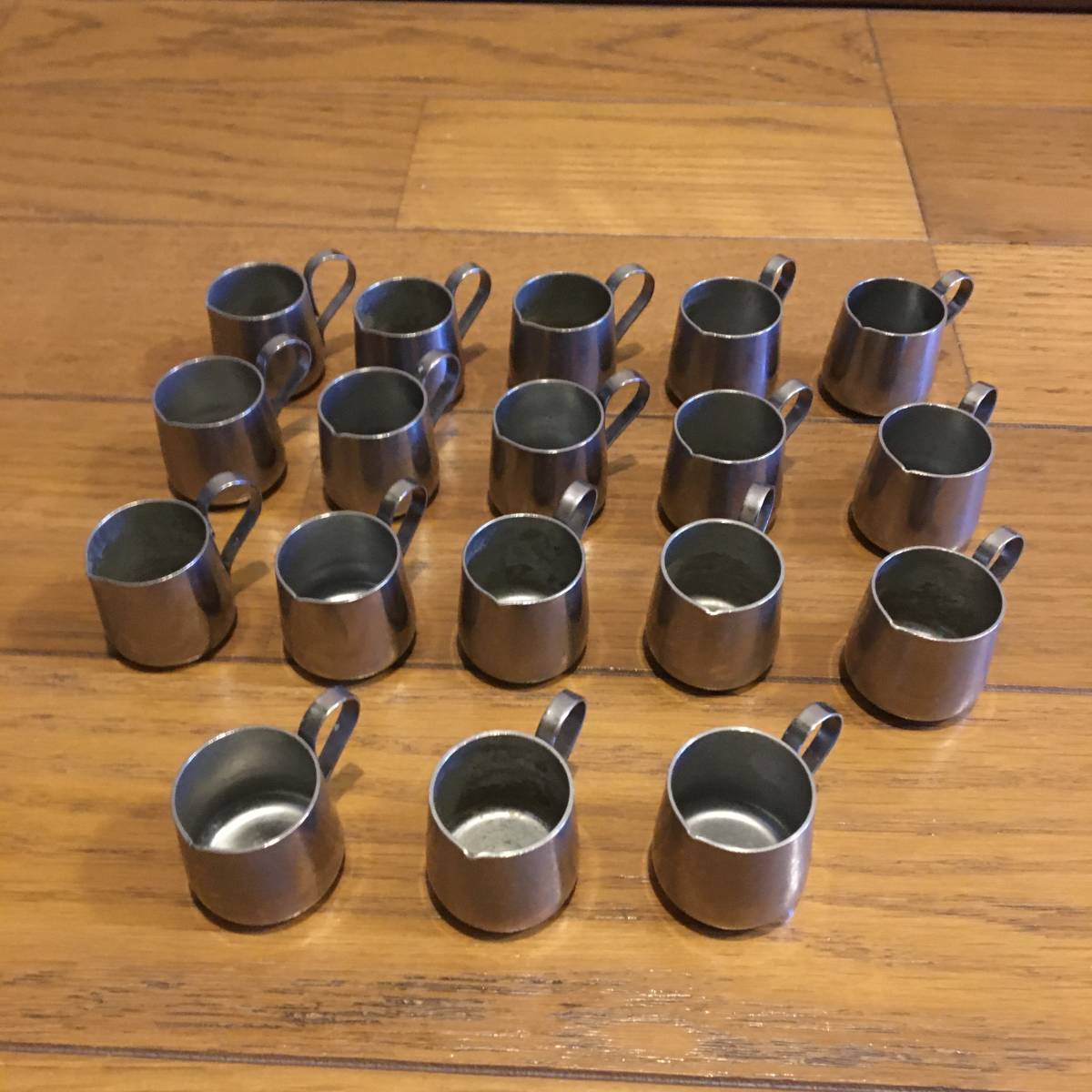 格安出品 昭和レトロ ミルクピッチャー18個 喫茶店 コーヒー コレクション 珈琲 紅茶 開店品 コーヒー ティー兼用 売買されたオークション情報 Yahooの商品情報をアーカイブ公開 オークファン Aucfan Com