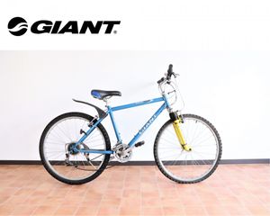GIANT ROCKのYahoo!オークション(旧ヤフオク!)の相場・価格を見る