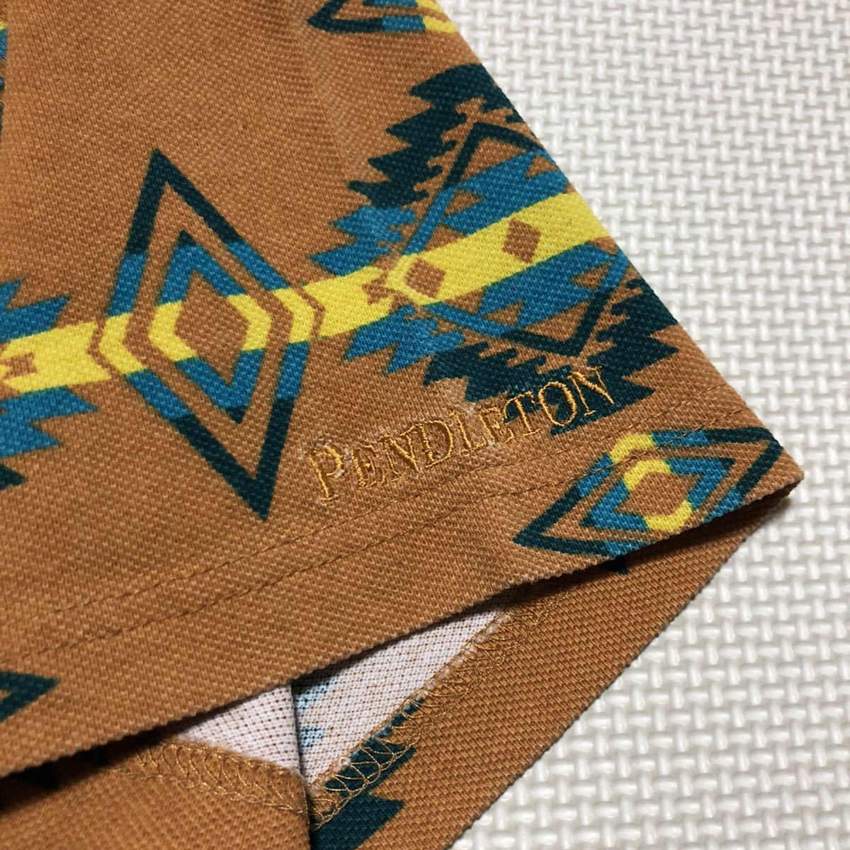人気のあった完売アイテム PENDLETON ペンドルトン ネイティブ柄 半袖 