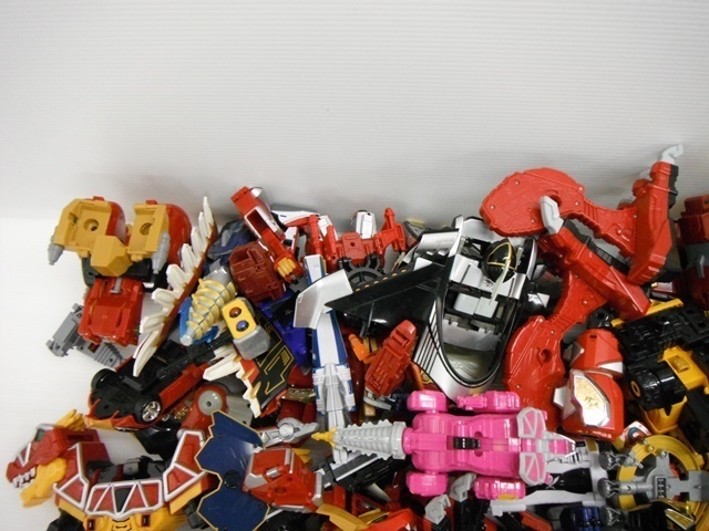 【1円スタート】[5C-33-341-3] ジャンク 未チェック 戦隊TOY 合体ロボ他 まとめ売り 本体のみ キュウレンジャー etc 2026年最新Yahoo!オークション -戦隊 Yahoo!オークション ジャンクの人気アイテム カテゴリ：スーパー戦隊系アイテム｜在庫：あり商品一覧｜中古 DX玩