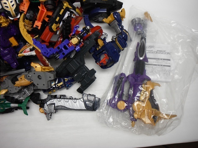 【1円スタート】[5C-33-341-3] ジャンク 未チェック 戦隊TOY 合体ロボ他 まとめ売り 本体のみ キュウレンジャー etc 2026年最新Yahoo!オークション -戦隊 Yahoo!オークション ジャンクの人気アイテム カテゴリ：スーパー戦隊系アイテム｜在庫：あり商品一覧｜中古 DX玩