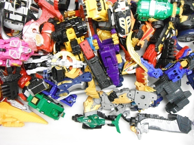 【1円スタート】[5C-33-341-3] ジャンク 未チェック 戦隊TOY 合体ロボ他 まとめ売り 本体のみ キュウレンジャー etc 2026年最新Yahoo!オークション -戦隊 Yahoo!オークション ジャンクの人気アイテム カテゴリ：スーパー戦隊系アイテム｜在庫：あり商品一覧｜中古 DX玩